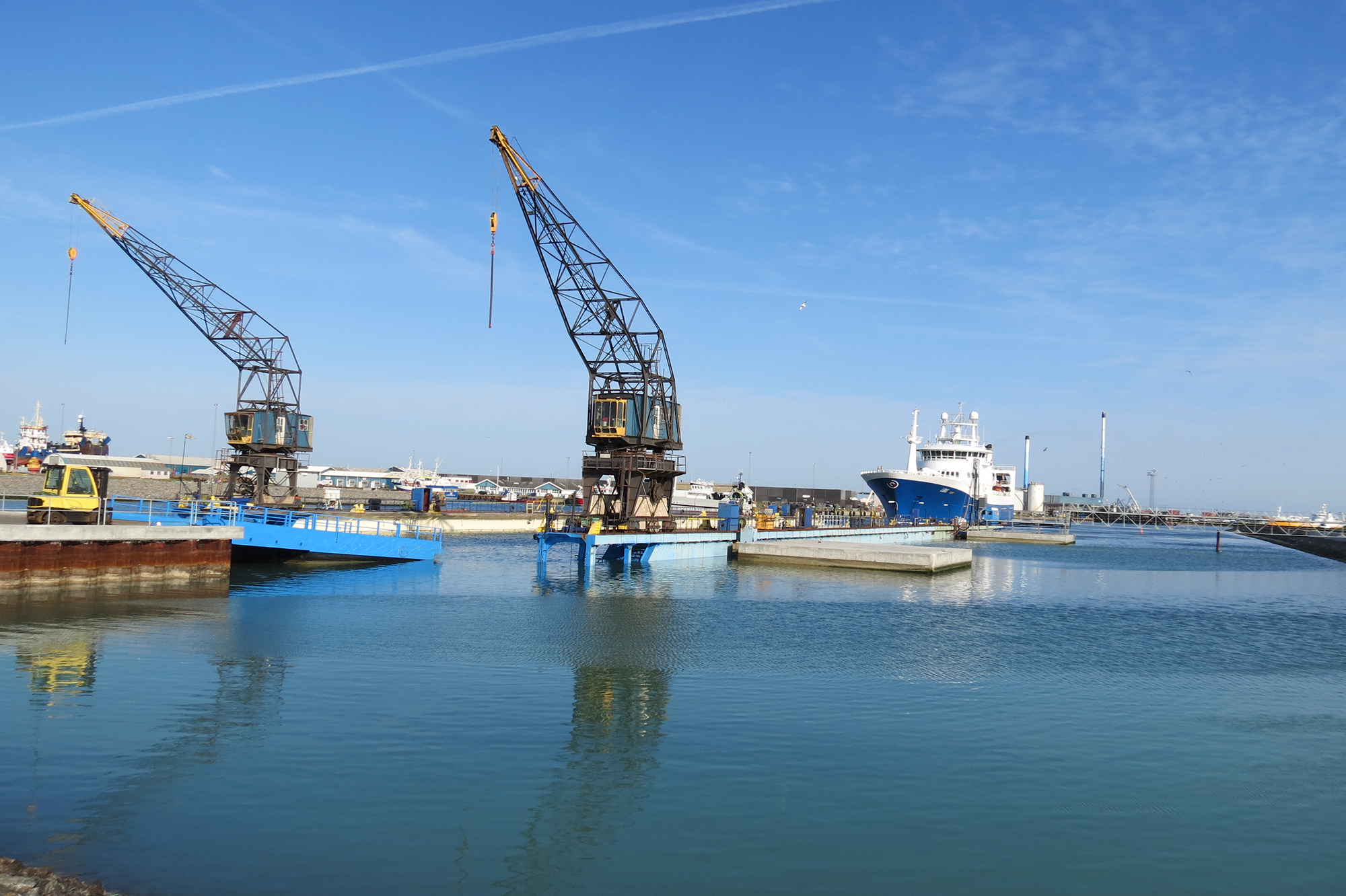 Floating Dock 5726 Web