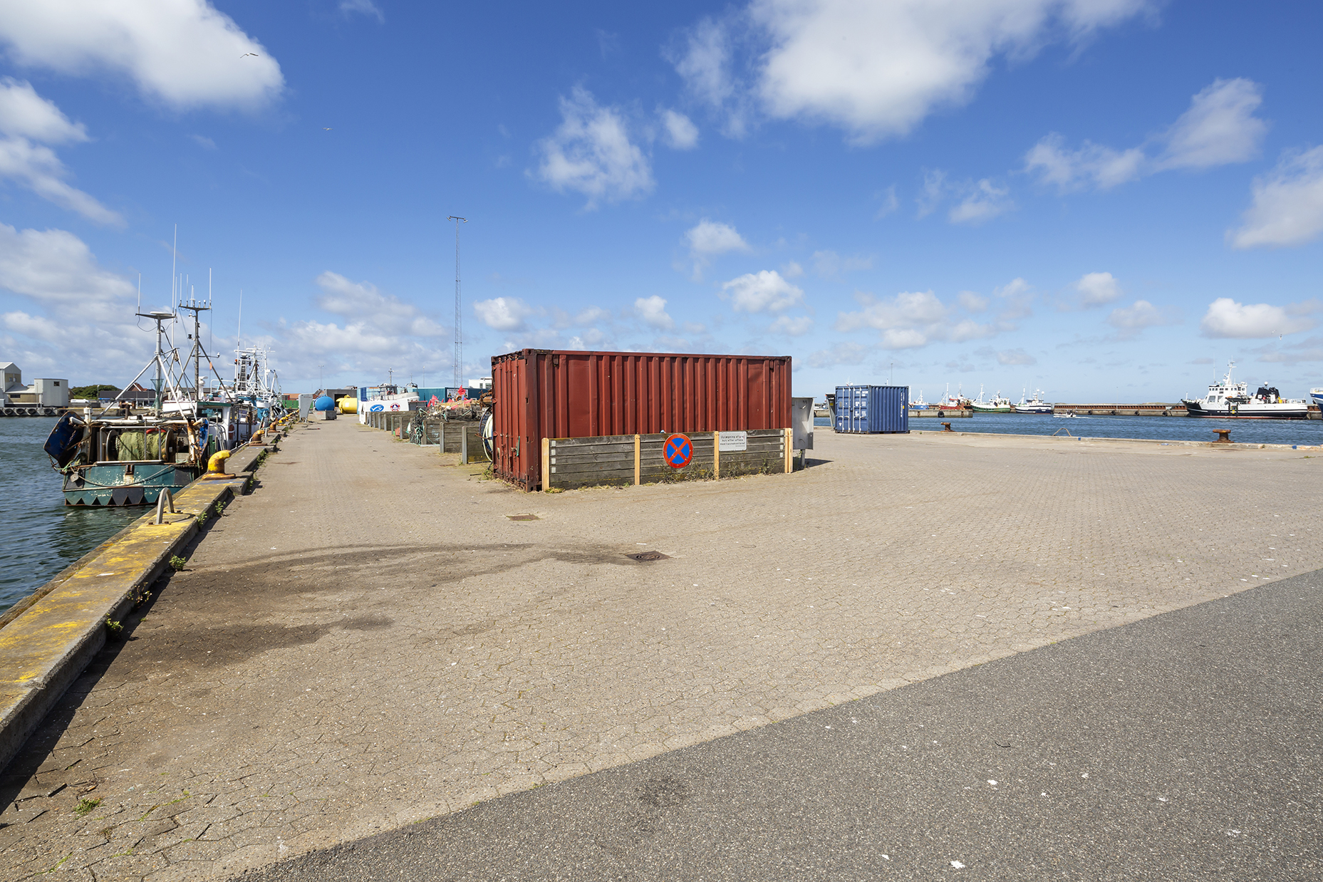 Tvaermole 15A4807 Web