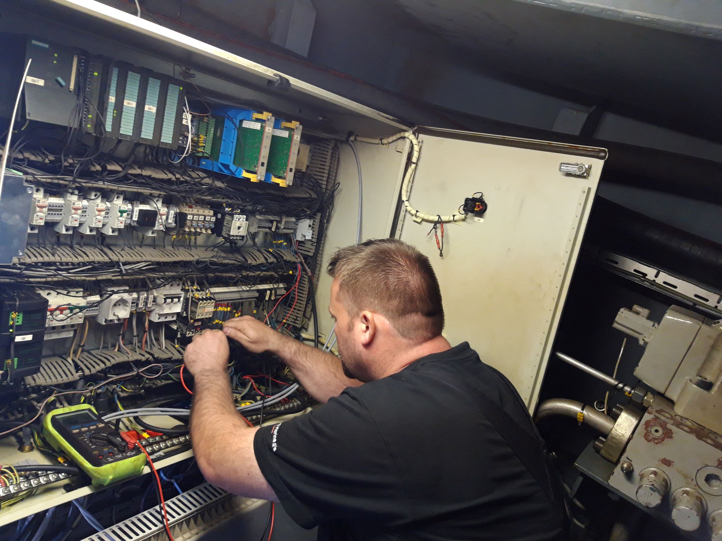 HE Marine Technician