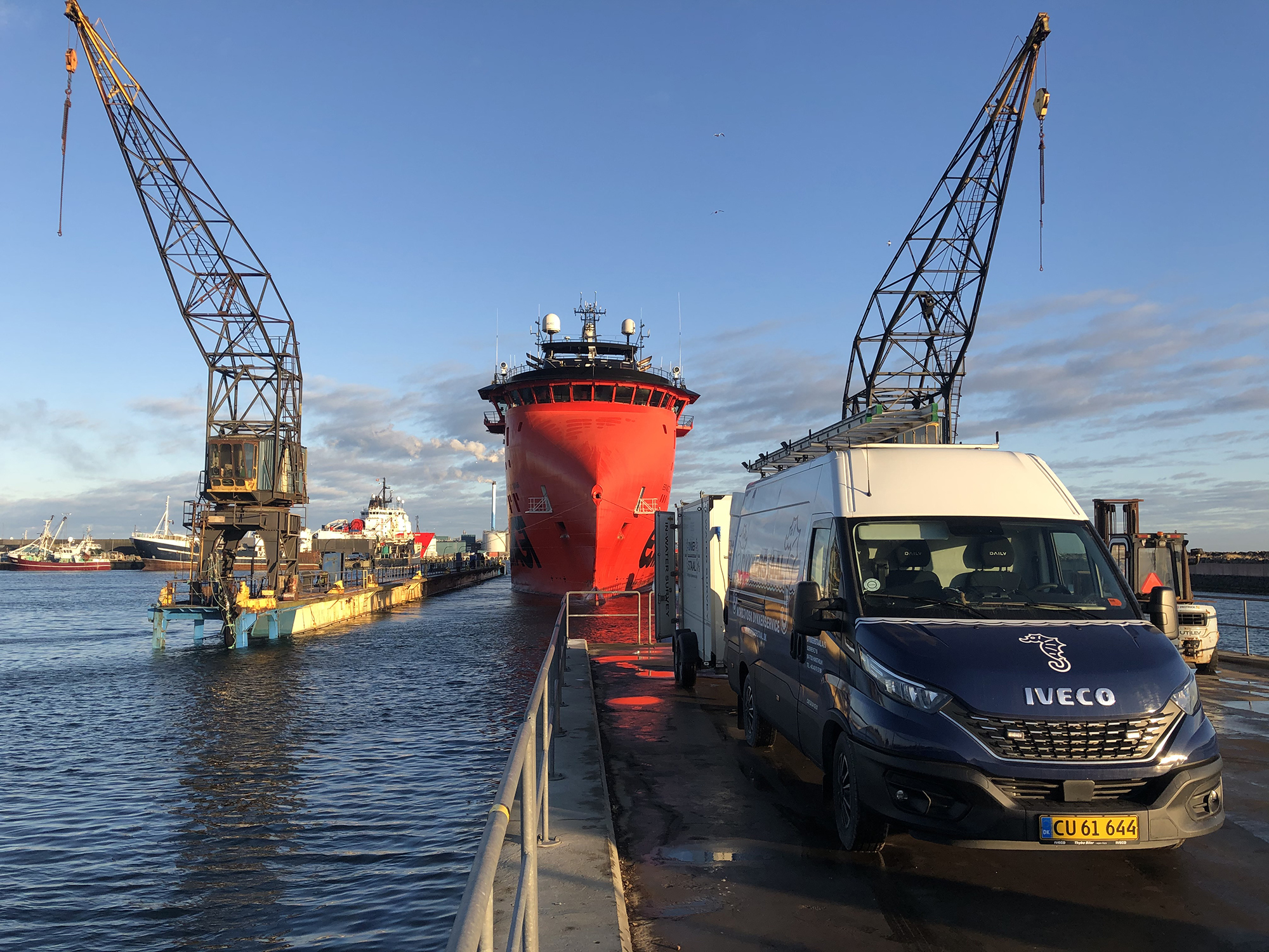 Dykker Staal 3390 Web